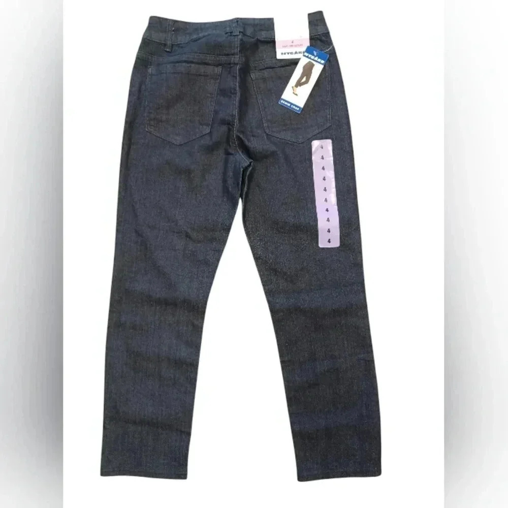 Nygard  NWT Dark Wash Denim Crop Skinny Jeans Size 4 - Picture 3 of 6